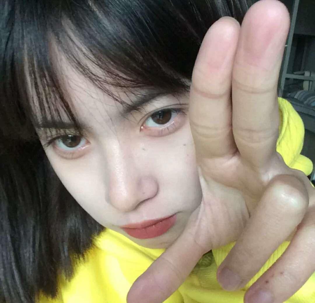 青春无畏的好看女生个性头像图片