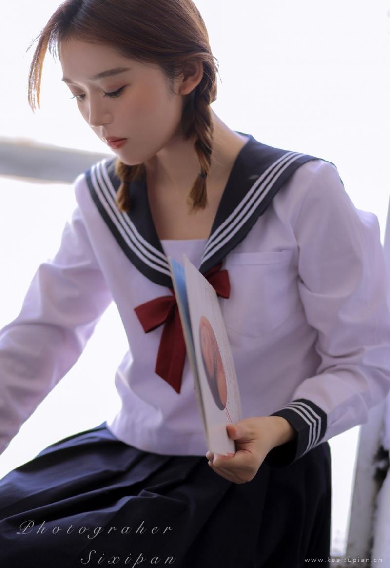 可爱迷人的JK美女高清写真图片