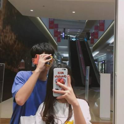 小清新情侣日常亲密合照微信头像