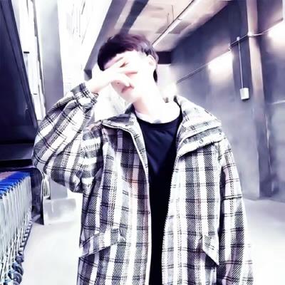 经典的qq个性帅气的男生真人高清头像图片