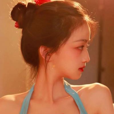 神仙气质高颜值美女复古风头像