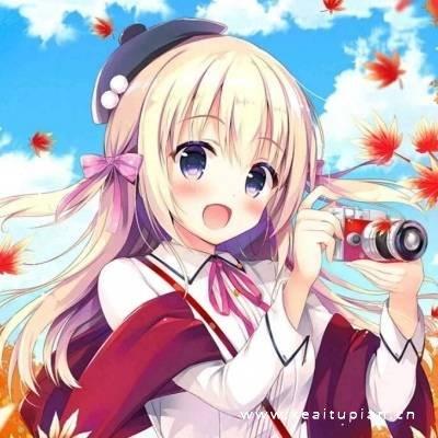 枫叶背景可爱动漫少女热门微信头像