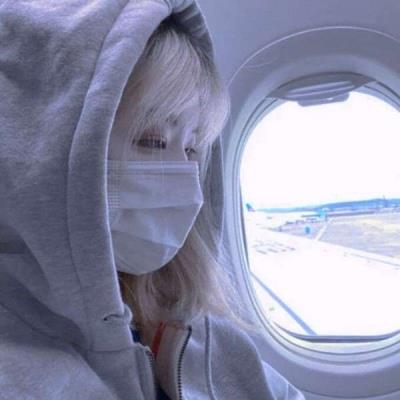 干净文艺的优质女生精选头像图片