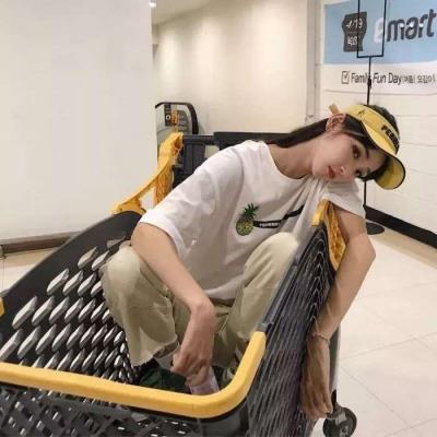情侣专享一人一张搞笑沙雕头像图片