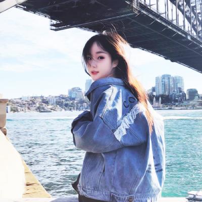 网上精选小众美女精致日常头像图片