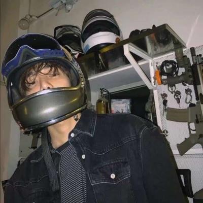 个性独特有魅力的欧美男生头像图片