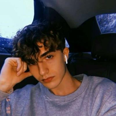 有点拽又有点沙雕的个性欧美男生头像图片