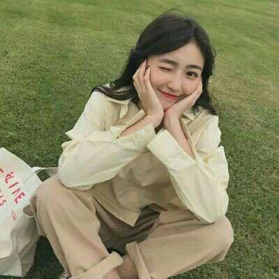 清新文艺范的漂亮女生头像图片