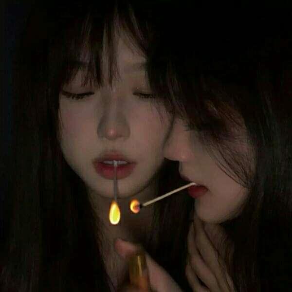好看的小众女头_有个性的美女头像图片
