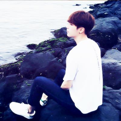 超酷男生个性阳光的qq高清头像