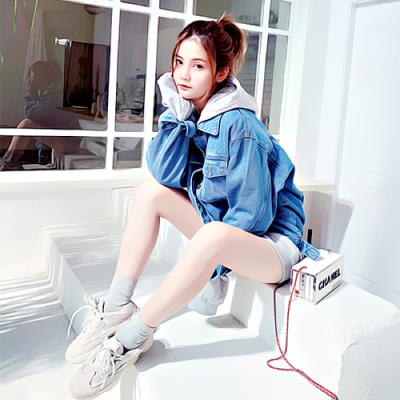 精选女生清新甜美户外写真高清头像图片