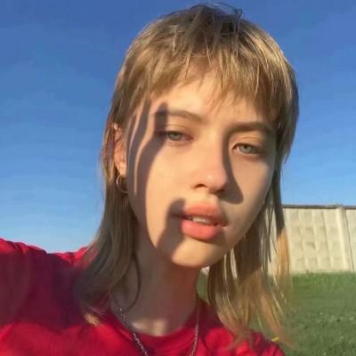 最潮欧美ins风女生高清唯美头像图片