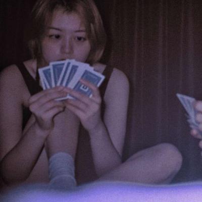 独特的90年代复古港风女生头像图片