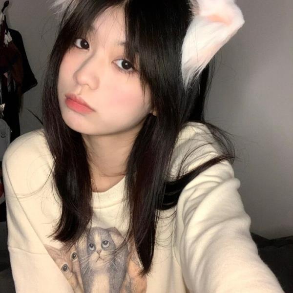 ins个性有范的真人美女小众头像图片