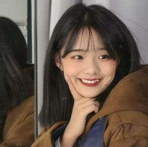 ins风格的温柔可爱女生微信头像图片