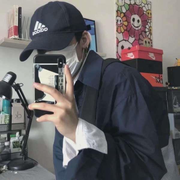 很潮很时尚的个性文艺范男生真人头像图片