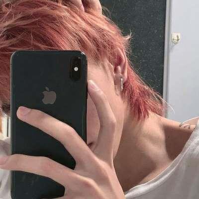 高冷帅气的男生高清微信头像图片