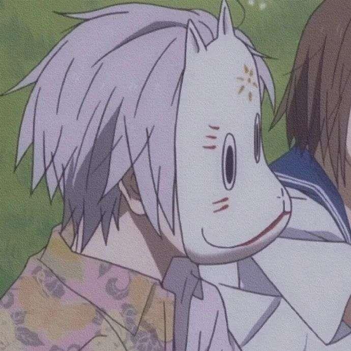 你是黑夜里的星火·动漫情侣天生一对头像图片