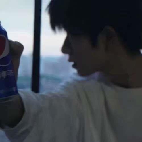 帅气男生阳光清新的微信头像图片