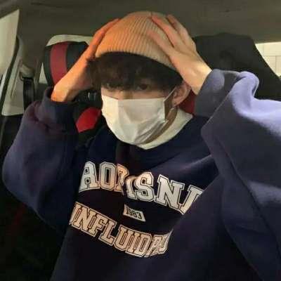高冷少年帅气头像_吸引人的靓仔头像图片