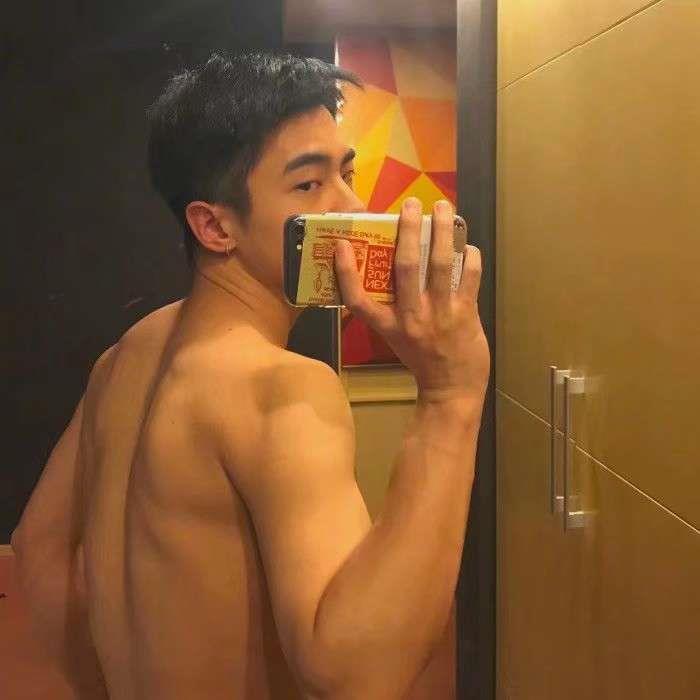 个性十足的帅气男生真人头像图片