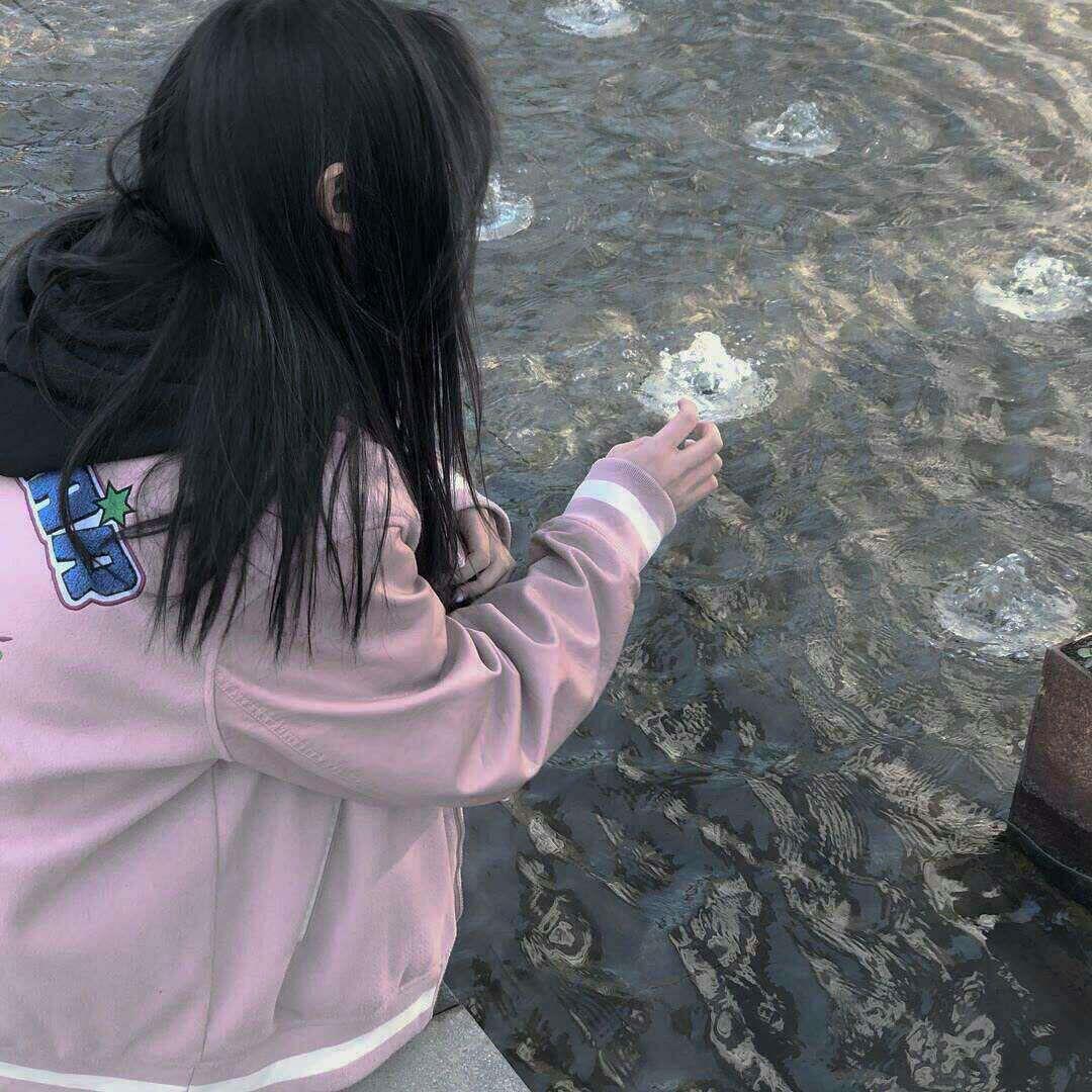 宋喻妍温柔甜美女生qq头像图片