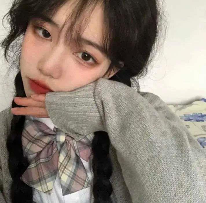 ins优质真人女生森系头像图片