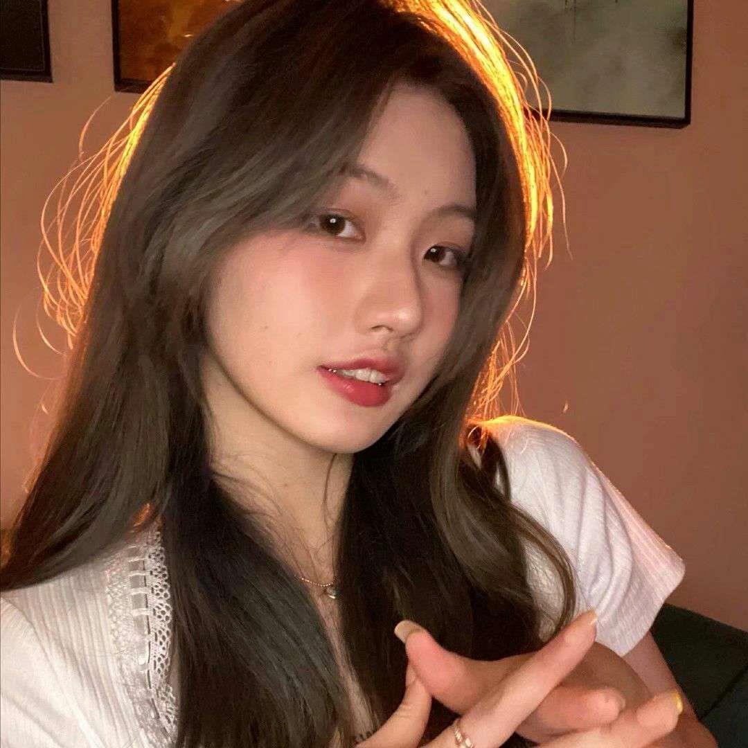 ins优质真人女生森系头像图片