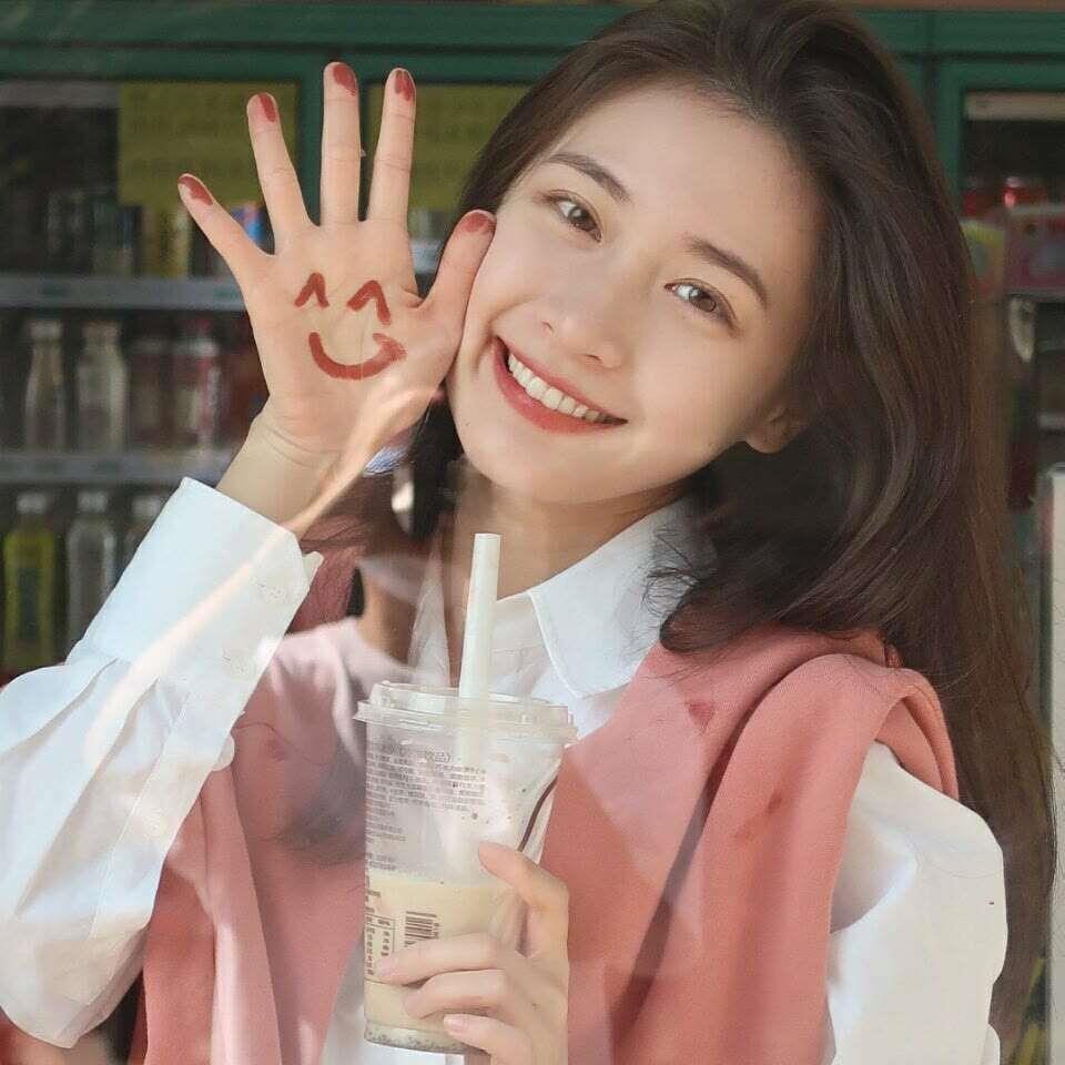 妧汐高级气质女生微信头像图片