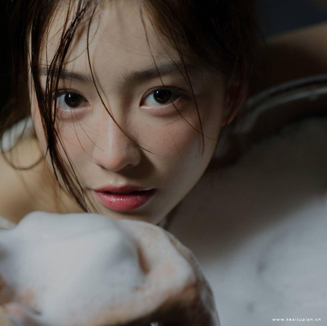 气质个性女生高清头像图片