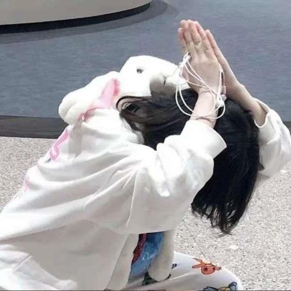 气质美女高清微信精选头像图片