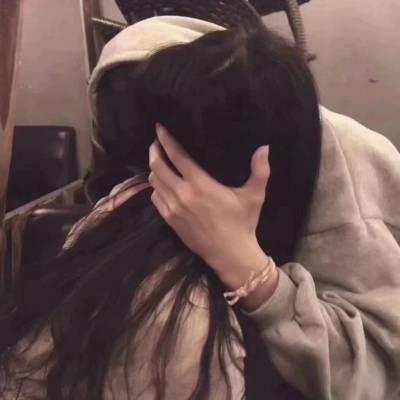 情侣两张一对的甜美高冷个性头像图片