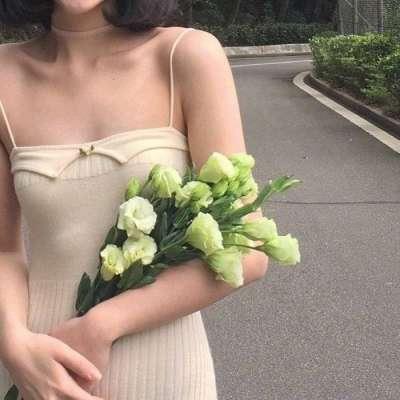 成熟妩媚女人味十足的女生头像图片