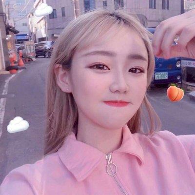 可爱清新小女生好看自拍头像图片