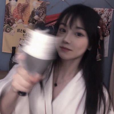 抖音最火甜美迷人的女生可爱头像图片