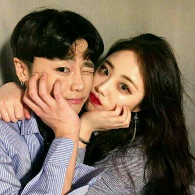 合拍很默契的个性情侣头像图片