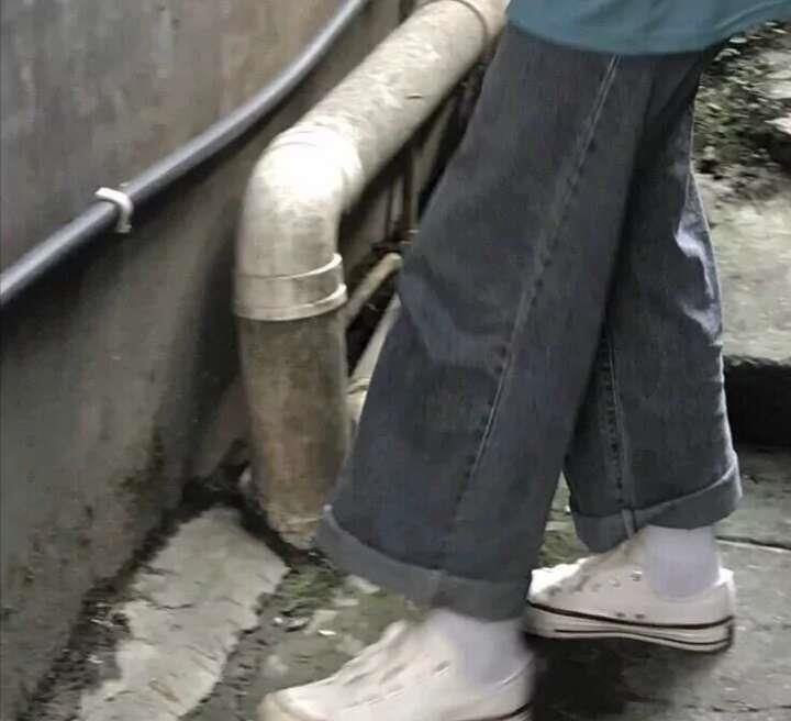 原宿风的甜美笑容女生头像图片