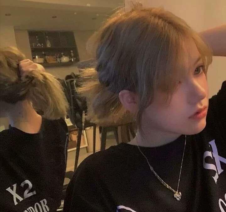 睡梦轻轻 满天星星·女生温柔头像