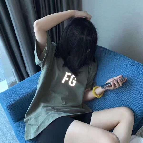最火气质高冷女生微信头像图片