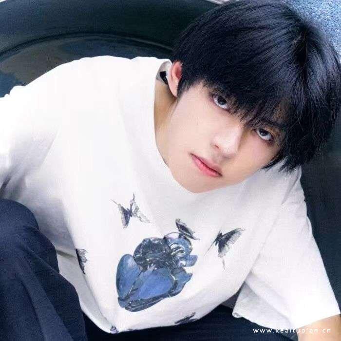 一如既往 万事胜意·男生小众ins风头像大全