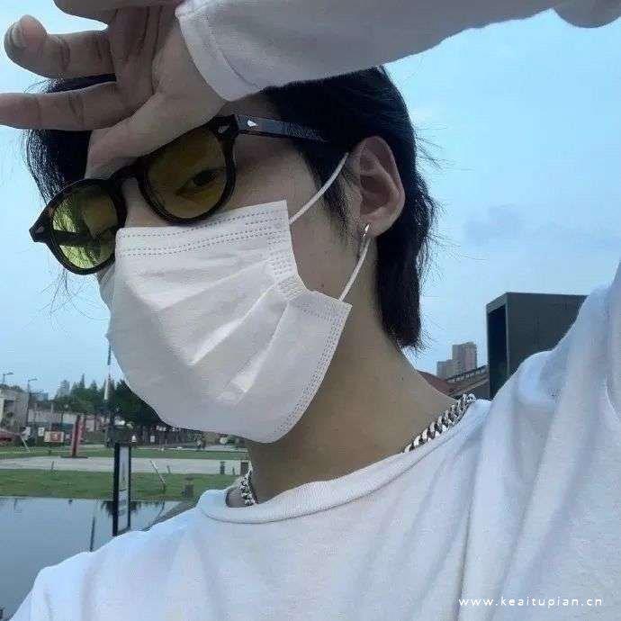 一如既往 万事胜意·男生小众ins风头像大全