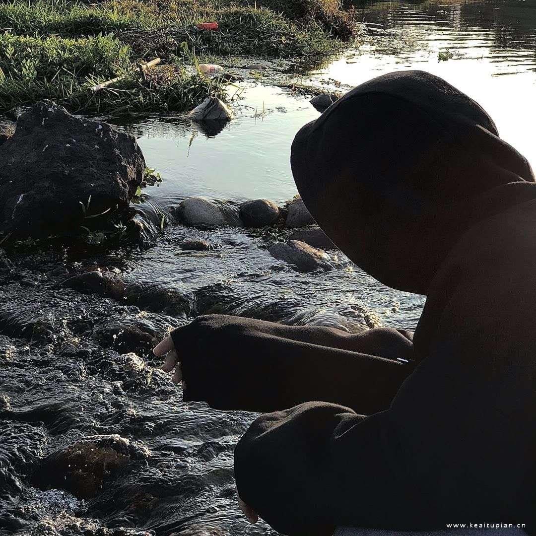 一如既往 万事胜意·男生小众ins风头像大全