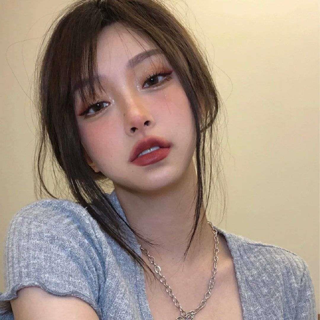 时尚潮流漂亮女生个性精致头像图片