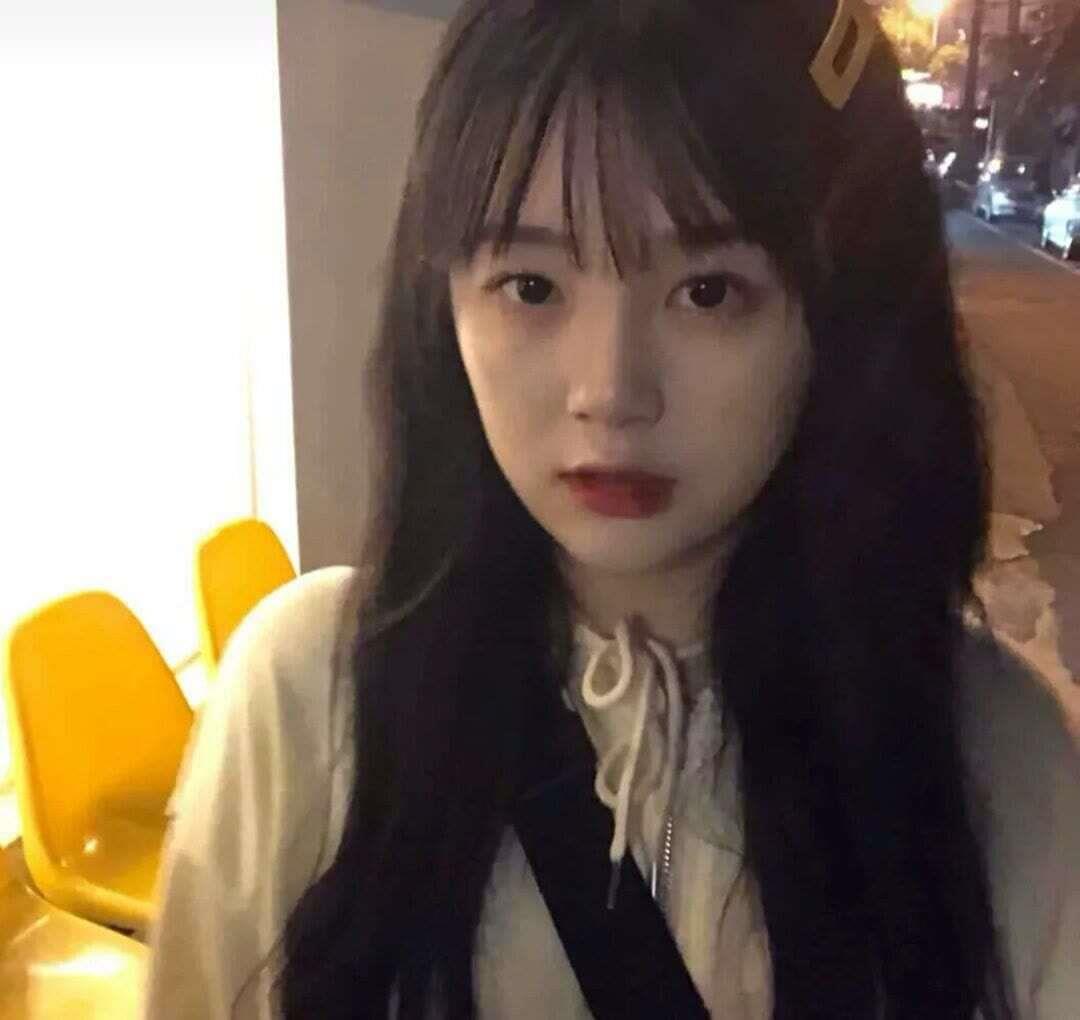 真正的快乐是钱永远够花·高清女生头像