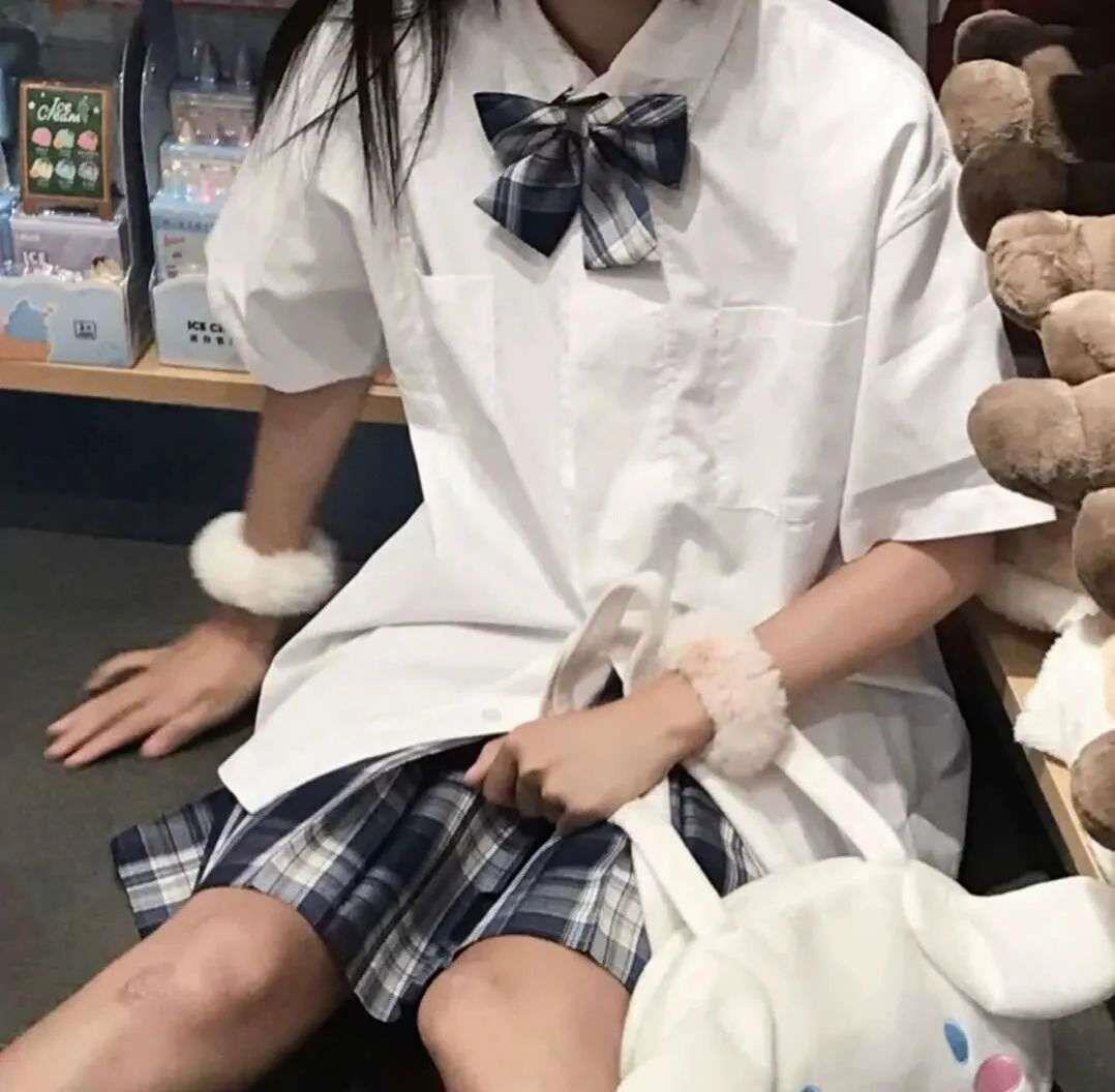 甜美迷人温柔的女生头像图片