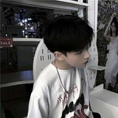 2021清秀帅气的男生高冷拽酷头像图片