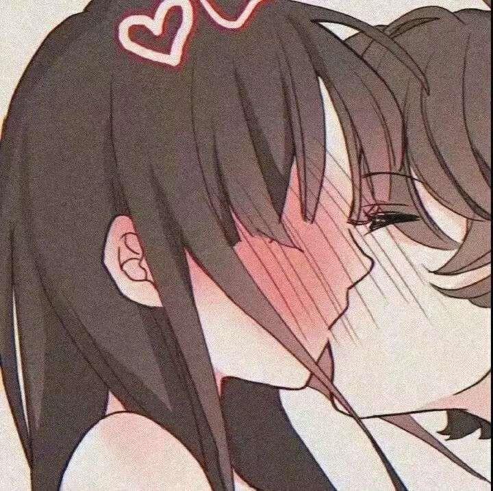 超甜蜜的动漫情头_二次元情侣秀恩爱头像图片