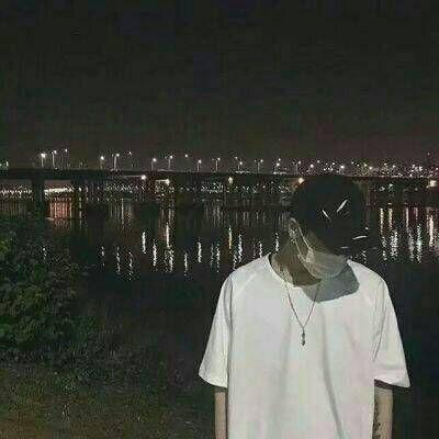 个性潮范男生伤感颓废头像图片