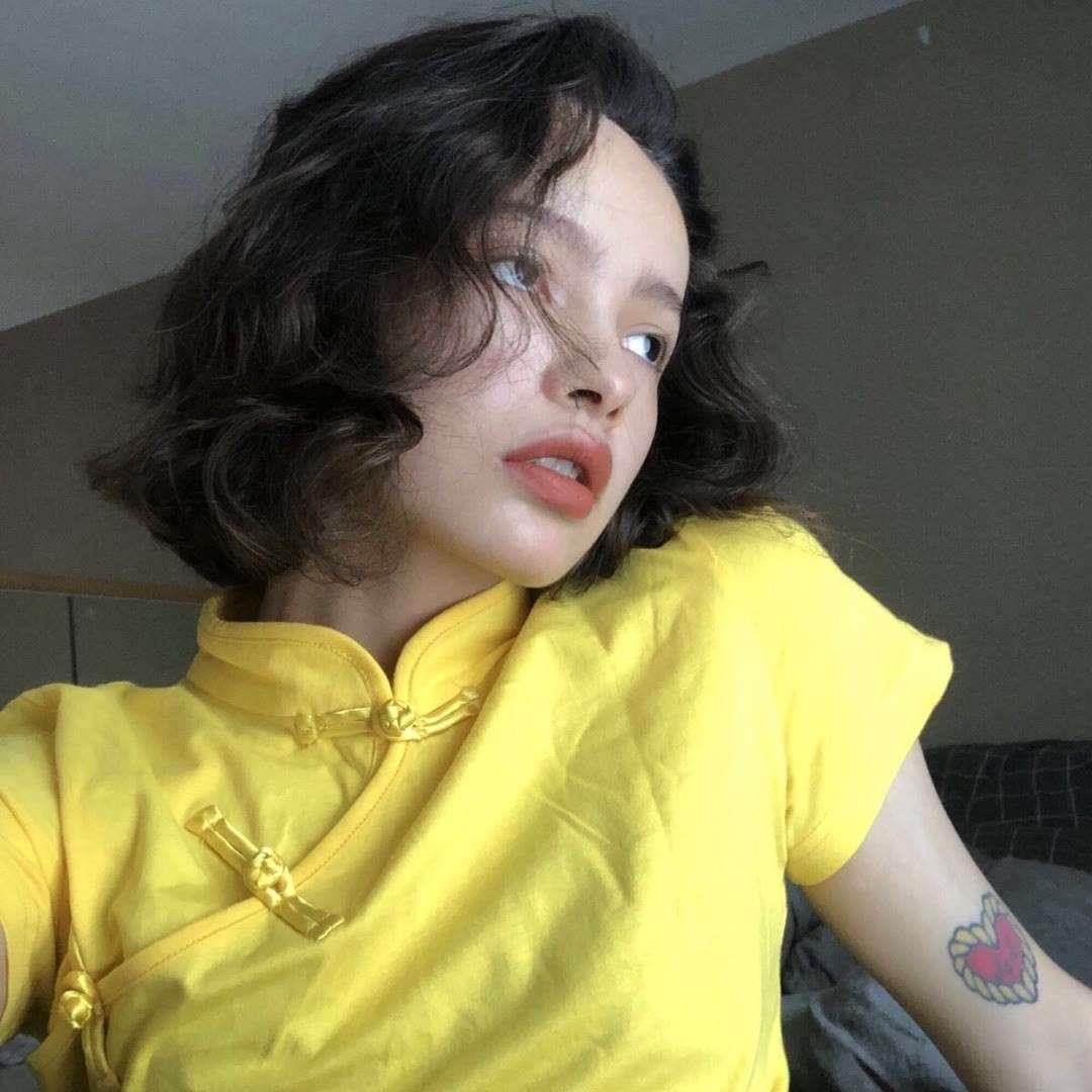 欧美风甜酷女孩精致头像大全