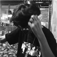 个性帅气真人男生黑白头像图片